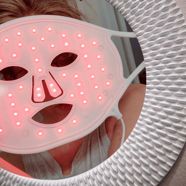 Nileora LED Red Light Therapy Face Mask